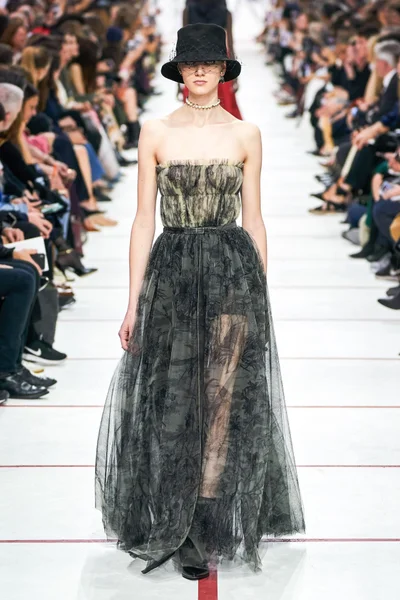 Look 6